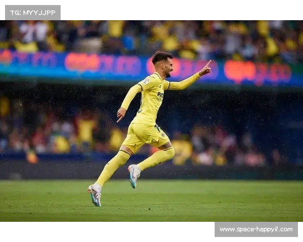 西甲争冠格局明朗化：巴萨4分优势领跑，皇马黄潜陷胶着