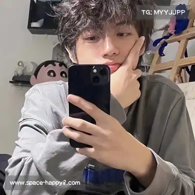 伏岚君